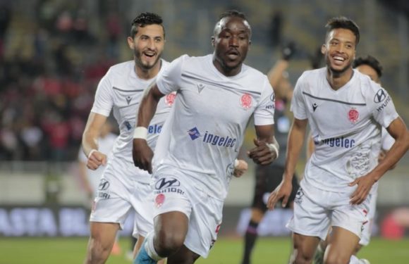 Maroc : Doublé de Kazadi Kasengu pour sa première avec le WAC