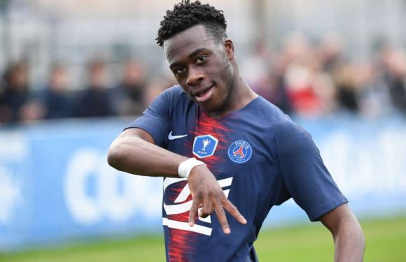 PSG : Arnaud Kalimuendo convoqué !