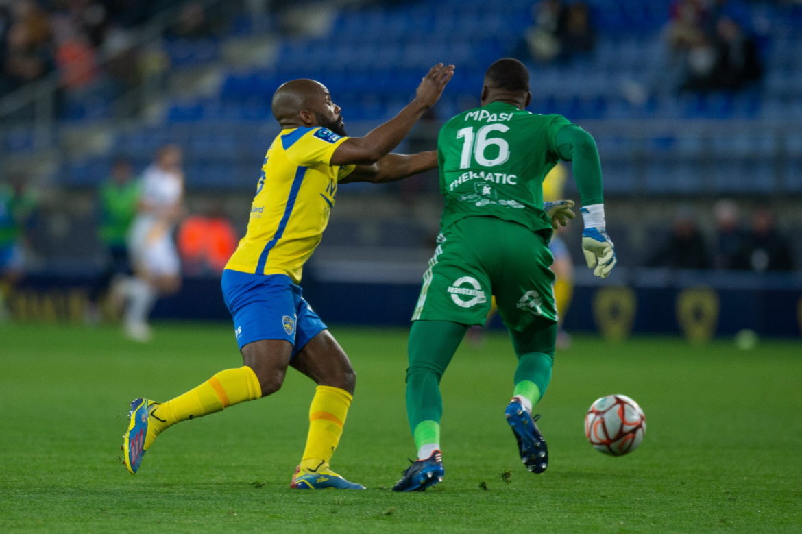 81992C5E-24B1-4644-979B-E031E81EB6AC